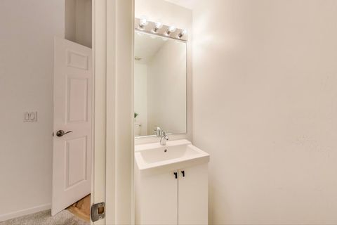 Tiny photo for 1307 S WABASH Avenue #312, Chicago, IL 60605 (MLS # 12499399)