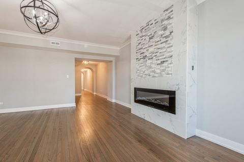 Tiny photo for 1535 W Estes Avenue #3, Chicago, IL 60626 (MLS # 12491398)