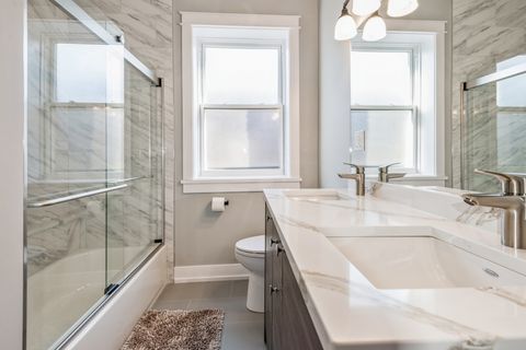 Tiny photo for 1535 W Estes Avenue #3, Chicago, IL 60626 (MLS # 12491398)