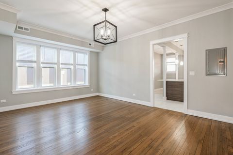 Tiny photo for 1535 W Estes Avenue #3, Chicago, IL 60626 (MLS # 12491398)