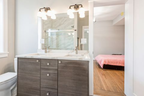 Tiny photo for 1535 W Estes Avenue #3, Chicago, IL 60626 (MLS # 12491398)