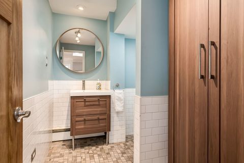 Tiny photo for 419 N Taylor Avenue, Oak Park, IL 60302 (MLS # 12616856)