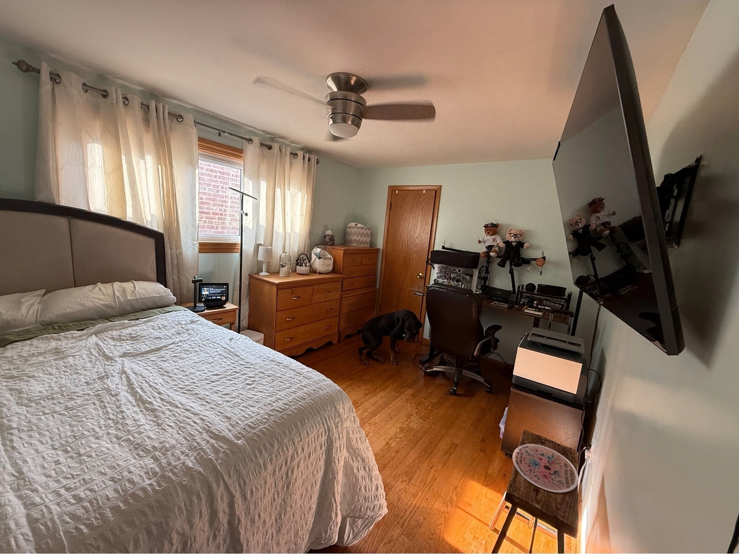 6209 W 63rd Place