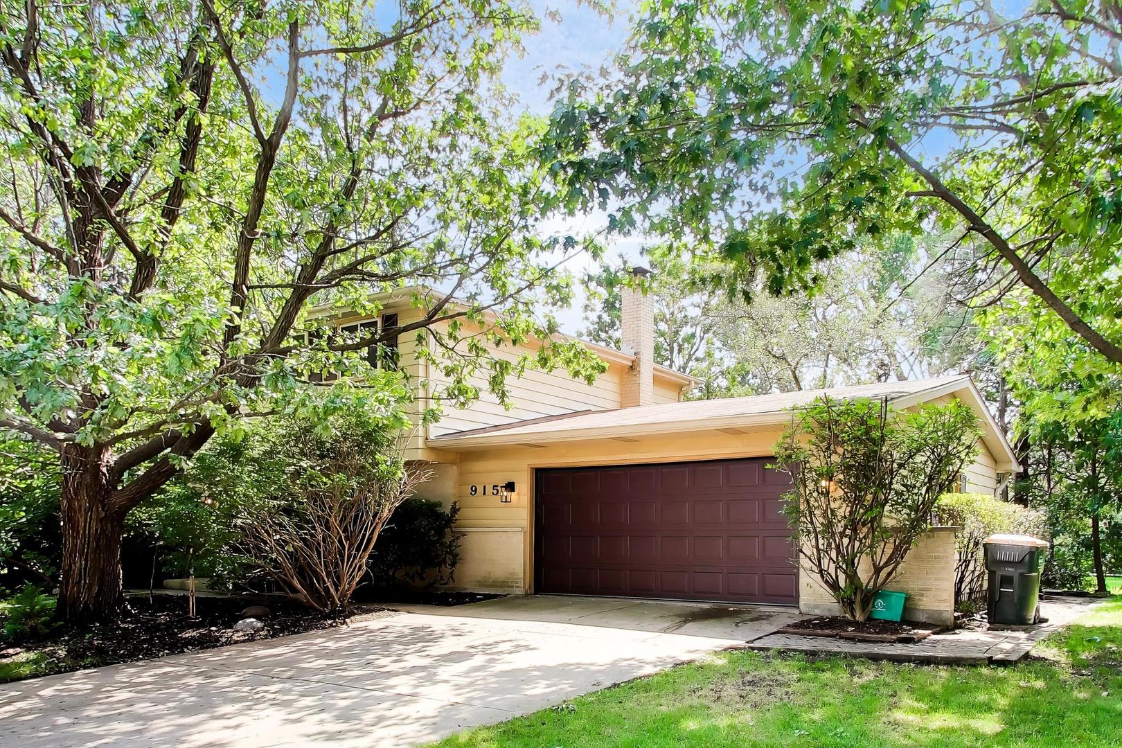 915 W Frontenac Drive