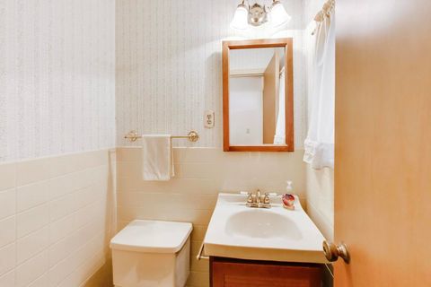 Tiny photo for 8012 Davis Street, Niles, IL 60714 (MLS # 12609051)