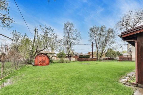 Tiny photo for 8012 Davis Street, Niles, IL 60714 (MLS # 12609051)