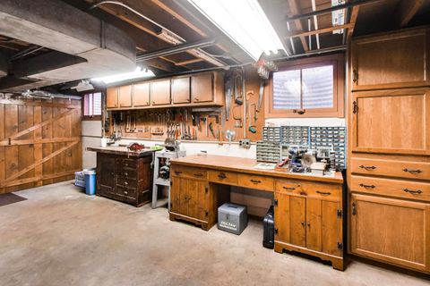 Tiny photo for 8012 Davis Street, Niles, IL 60714 (MLS # 12609051)