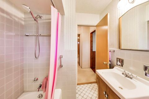 Tiny photo for 8012 Davis Street, Niles, IL 60714 (MLS # 12609051)