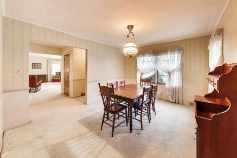 Tiny photo for 8012 Davis Street, Niles, IL 60714 (MLS # 12609051)