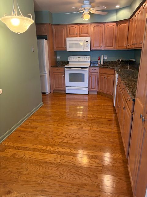 Tiny photo for 101 Lake Hinsdale Drive #205, Willowbrook, IL 60527 (MLS # 12552049)