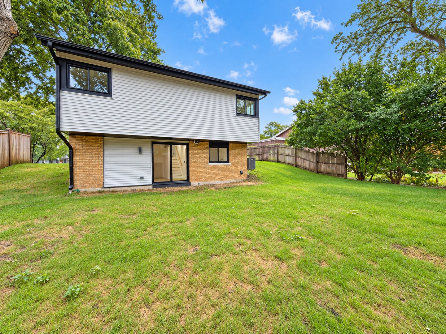 2658 Crawford Avenue