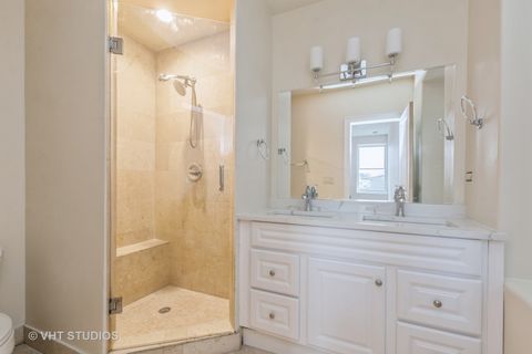 Tiny photo for 6320 S Greenwood Avenue #2, Chicago, IL 60637 (MLS # 12502907)