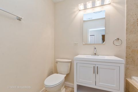Tiny photo for 6320 S Greenwood Avenue #2, Chicago, IL 60637 (MLS # 12502907)
