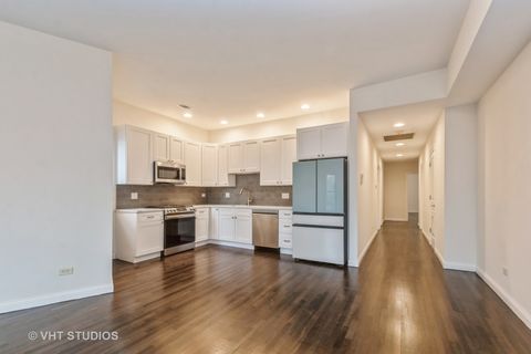 Tiny photo for 6320 S Greenwood Avenue #2, Chicago, IL 60637 (MLS # 12502907)