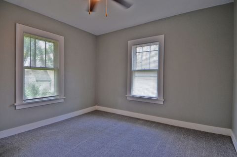 Tiny photo for 760 Guthrie Street, Ottawa, IL 61350 (MLS # 12488866)