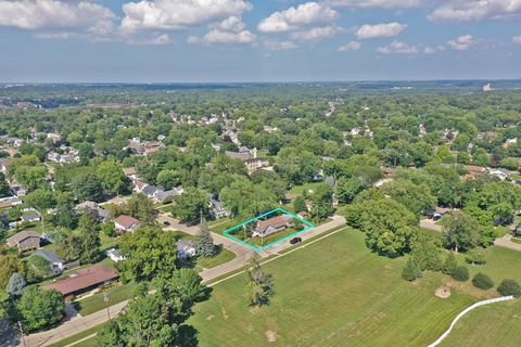 Tiny photo for 760 Guthrie Street, Ottawa, IL 61350 (MLS # 12488866)