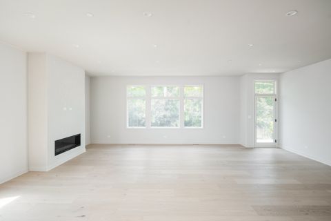 Tiny photo for 19 Heritage Drive, Highland Park, IL 60035 (MLS # 12472177)