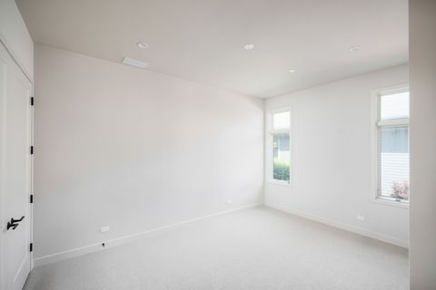 Tiny photo for 19 Heritage Drive, Highland Park, IL 60035 (MLS # 12472177)