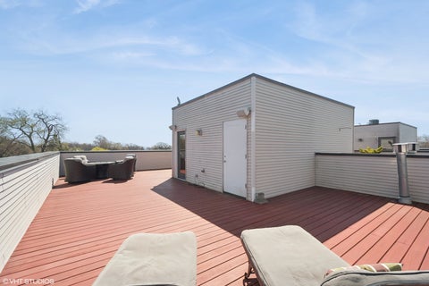Tiny photo for 511 Forest Avenue, Evanston, IL 60202 (MLS # 12752828)