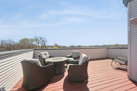 Tiny photo for 511 Forest Avenue, Evanston, IL 60202 (MLS # 12752828)