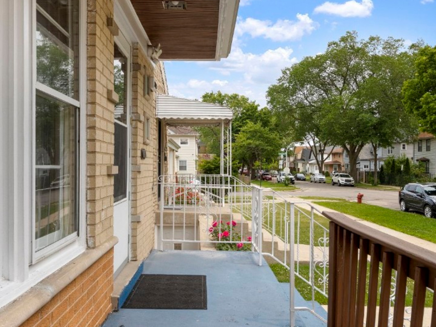 3308 W 63rd Place