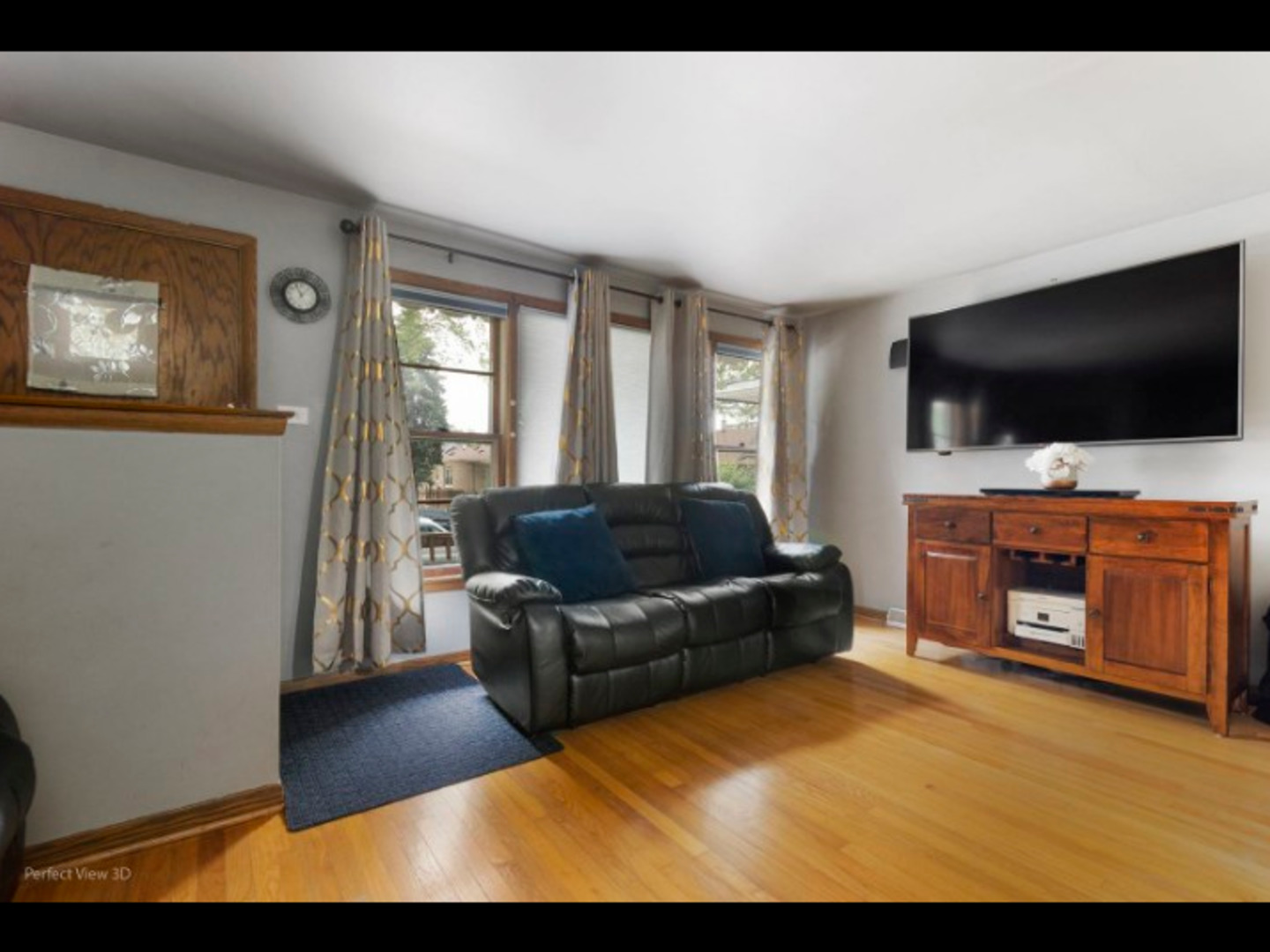 3308 W 63rd Place