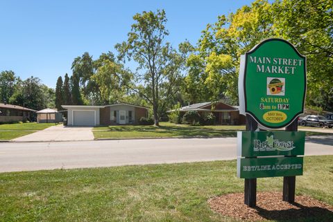 Tiny photo for 417 Lakewood Boulevard, Park Forest, IL 60466 (MLS # 12587023)