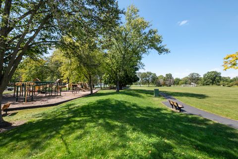 Tiny photo for 417 Lakewood Boulevard, Park Forest, IL 60466 (MLS # 12587023)