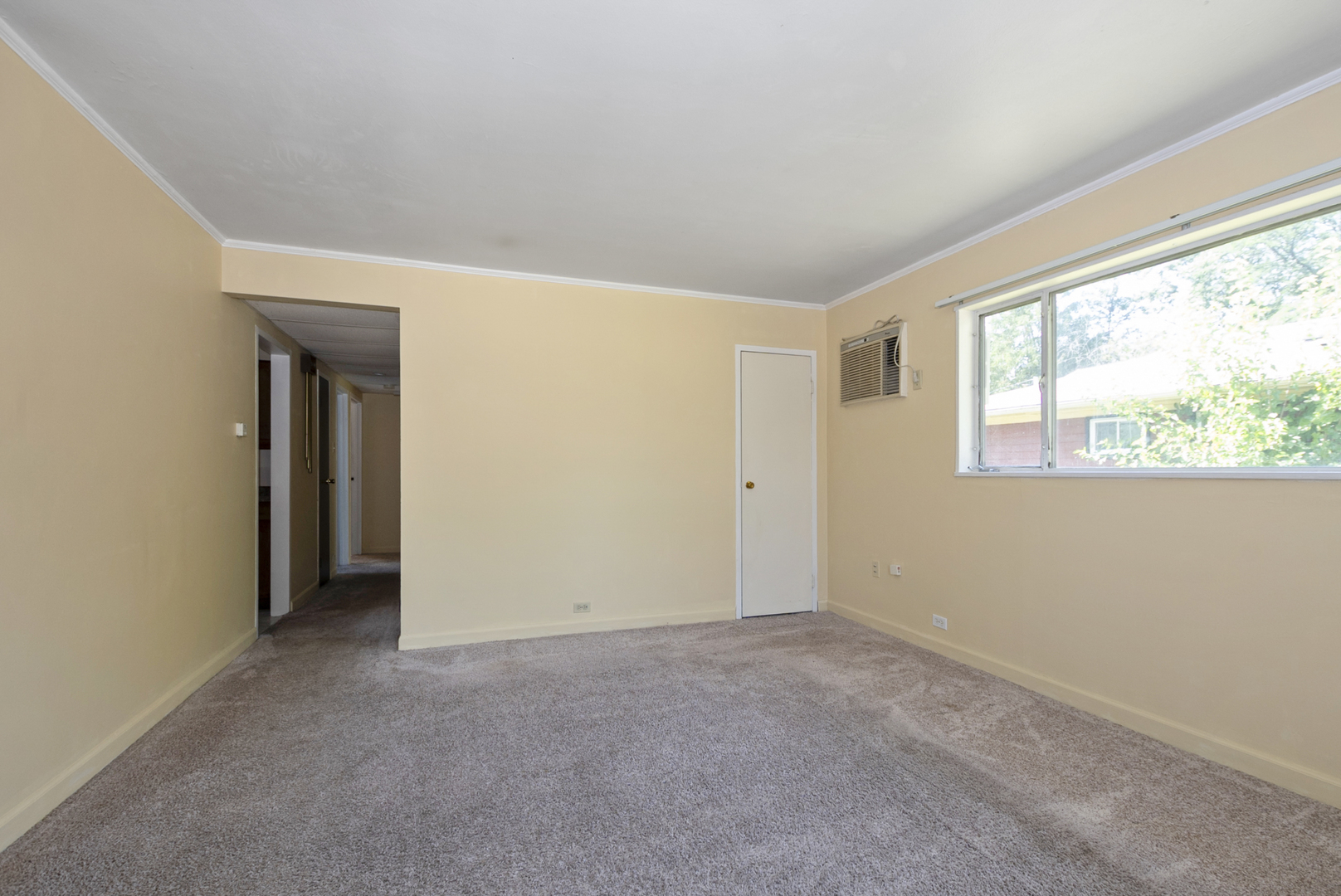 417 Lakewood Boulevard