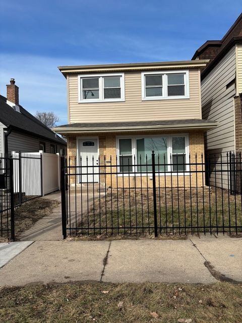 Tiny photo for Chicago, IL 60617 (MLS # 12594053)