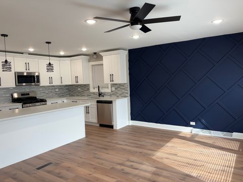 Tiny photo for Chicago, IL 60617 (MLS # 12594053)