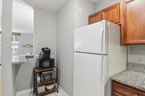 Tiny photo for 777 N Michigan Avenue #2906, Chicago, IL 60611 (MLS # 12610457)