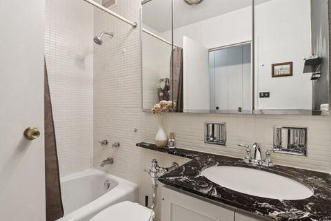 Tiny photo for 777 N Michigan Avenue #2906, Chicago, IL 60611 (MLS # 12610457)