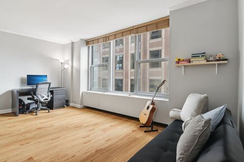 Tiny photo for 777 N Michigan Avenue #2906, Chicago, IL 60611 (MLS # 12610457)