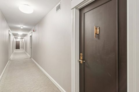 Tiny photo for 777 N Michigan Avenue #2906, Chicago, IL 60611 (MLS # 12610457)