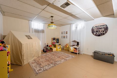 Tiny photo for 6325 Keokuk Road, Indian Head Park, IL 60525 (MLS # 12530492)