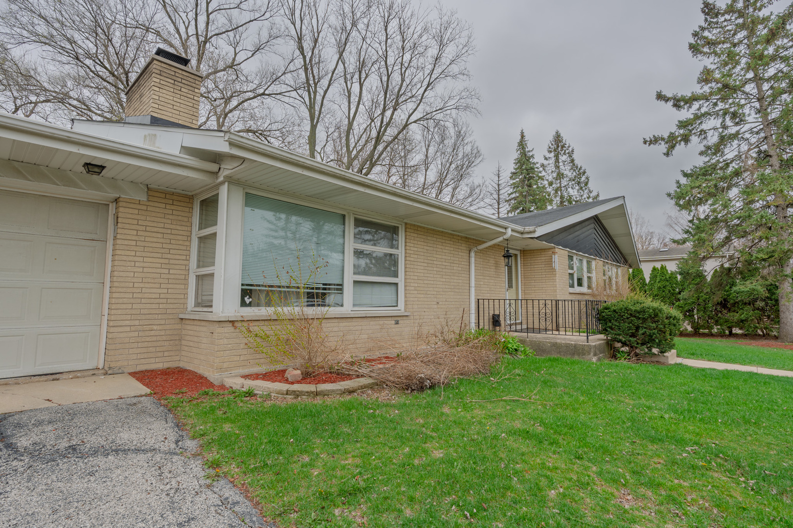 6325 Keokuk Road
