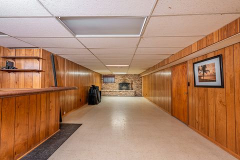 Tiny photo for 6325 Keokuk Road, Indian Head Park, IL 60525 (MLS # 12530492)