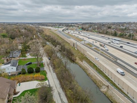 Tiny photo for 6325 Keokuk Road, Indian Head Park, IL 60525 (MLS # 12530492)