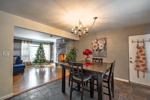 Tiny photo for 6325 Keokuk Road, Indian Head Park, IL 60525 (MLS # 12530492)