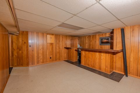 Tiny photo for 6325 Keokuk Road, Indian Head Park, IL 60525 (MLS # 12530492)