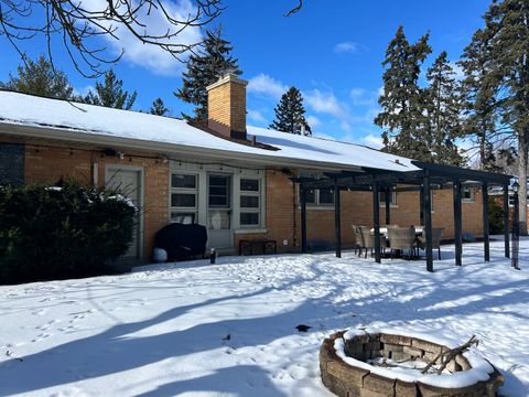 A home in Downers Grove