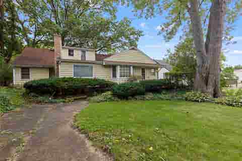 Tiny photo for 1721 PARKVIEW Avenue, Rockford, IL 61107 (MLS # 12735065)