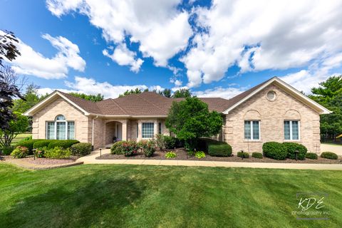Tiny photo for 10533 Royal Porthcawl Drive, Naperville, IL 60564 (MLS # 12477471)