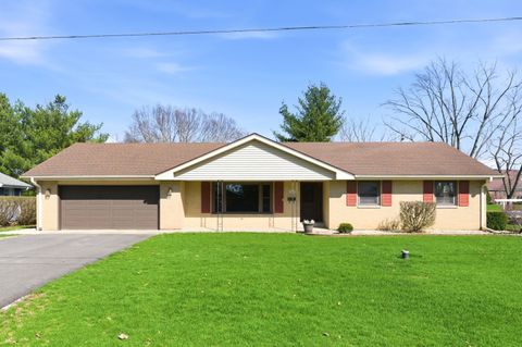 Photo of 14 Knollwood Place, Joliet, IL 60433 (MLS # 12624814)