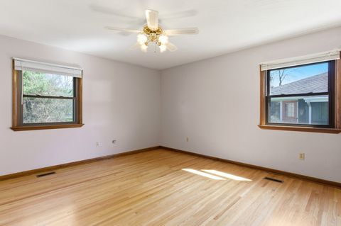 Tiny photo for 14 Knollwood Place, Joliet, IL 60433 (MLS # 12624814)