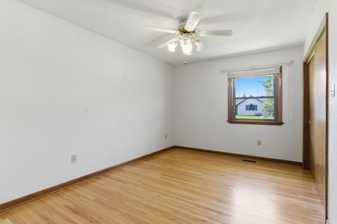 Tiny photo for 14 Knollwood Place, Joliet, IL 60433 (MLS # 12624814)