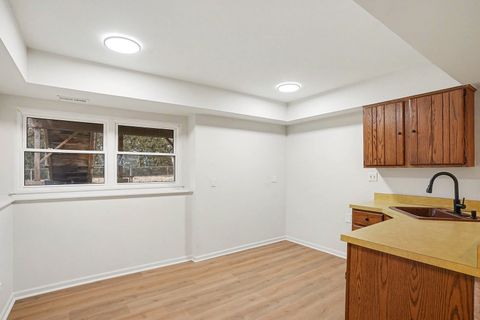 Tiny photo for 1205 Dover Lane, Elk Grove Village, IL 60007 (MLS # 12544457)