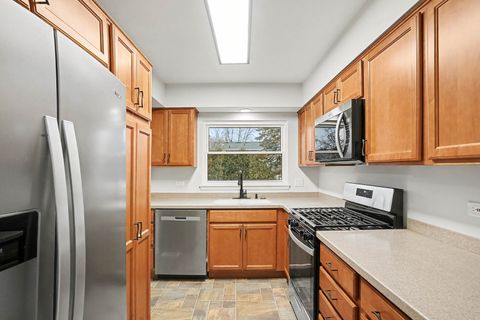 Tiny photo for 1205 Dover Lane, Elk Grove Village, IL 60007 (MLS # 12544457)