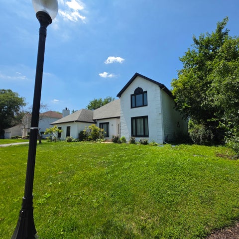Tiny photo for 202 Roberts Cove Drive, Flossmoor, IL 60422 (MLS # 12703842)